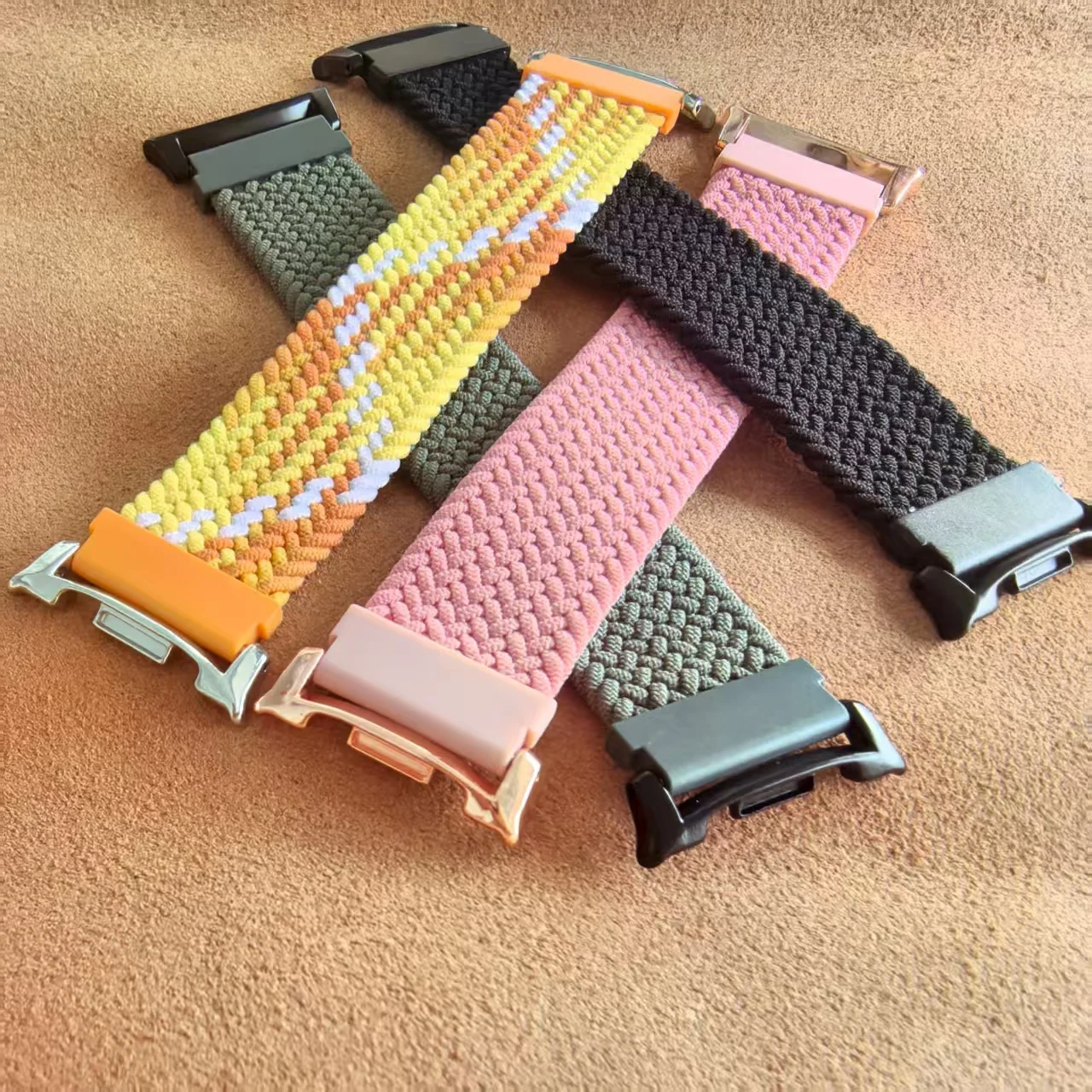 حزام رياضي منسوج لساعة سامسونج - مراجعة Titan Smartwatch Accessories وسعره
